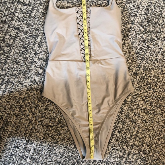 NWT Aerie Macrame Tan Swimsuit - Picture 4 of 6